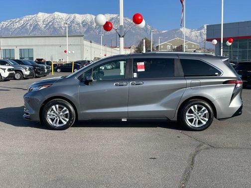 2026 Toyota Sienna Limited