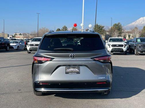2026 Toyota Sienna Limited