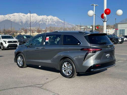 2026 Toyota Sienna Limited