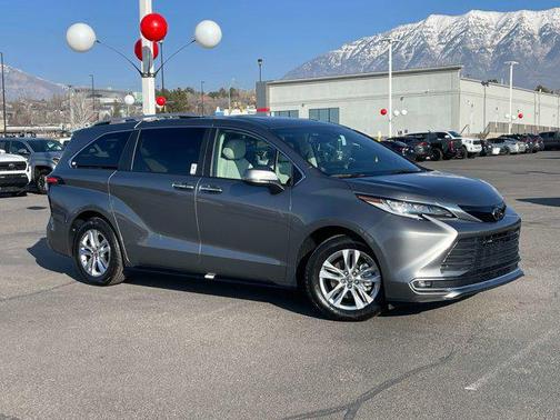 2026 Toyota Sienna Limited