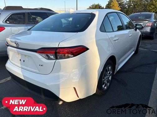 2025 Toyota Corolla LE