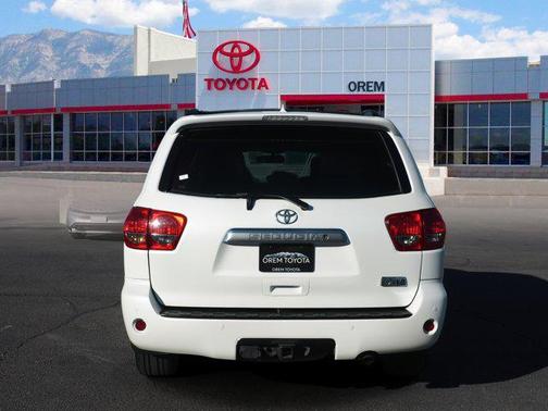 2016 Toyota Sequoia Platinum