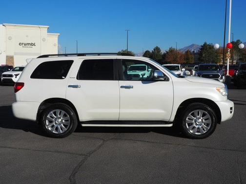 2016 Toyota Sequoia Platinum