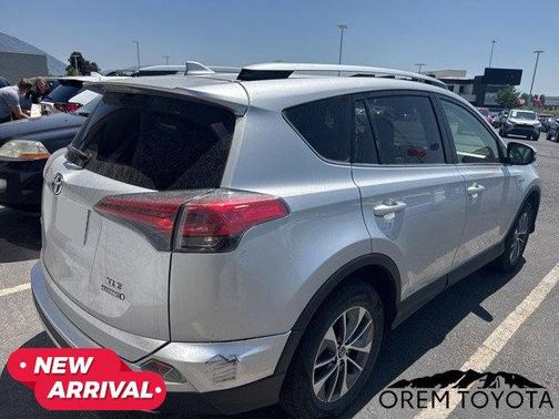 2016 Toyota RAV4 Hybrid SE