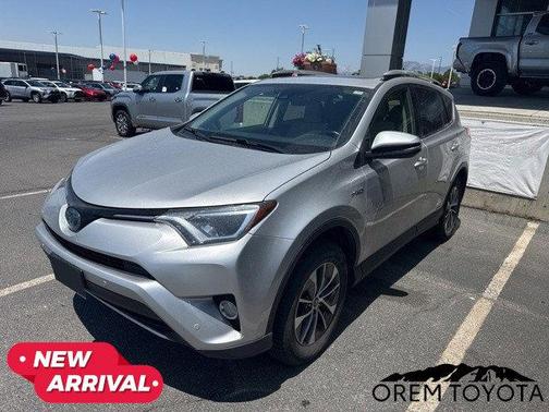 2016 Toyota RAV4 Hybrid SE