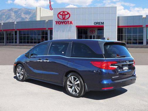 2022 Honda Odyssey Touring