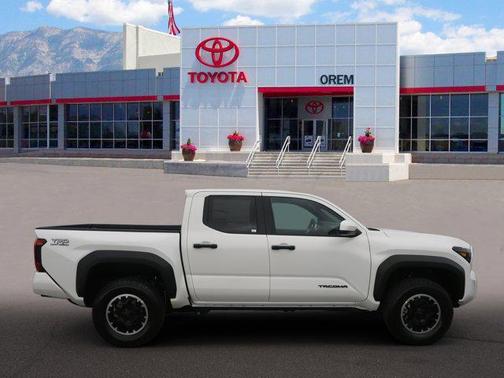 2025 Toyota Tacoma TRD Off Road