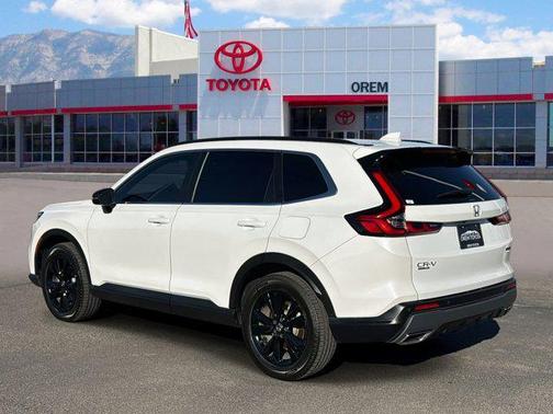 2024 Honda CR-V Hybrid Sport Touring AWD