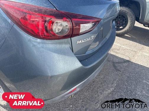 2015 Mazda Mazda3 i Touring