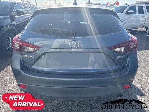 2015 Mazda Mazda3 i Touring