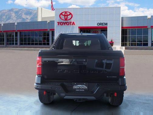 2025 Toyota Tacoma Hybrid Trailhunter
