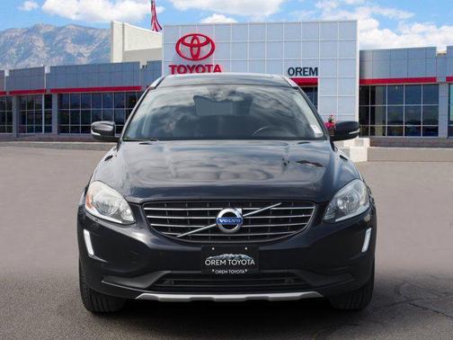 2016 Volvo XC60 T5 Premier