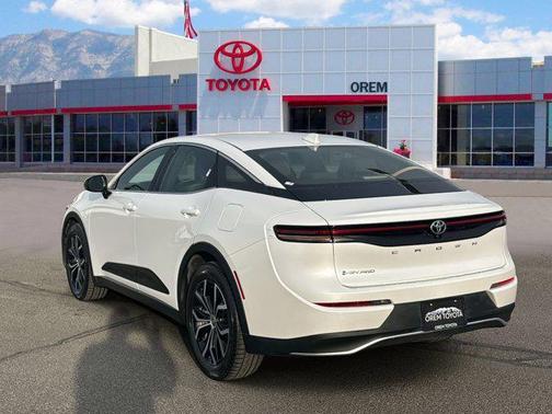 2024 Toyota Crown XLE