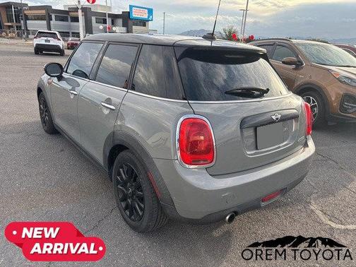 2016 MINI Hardtop Cooper