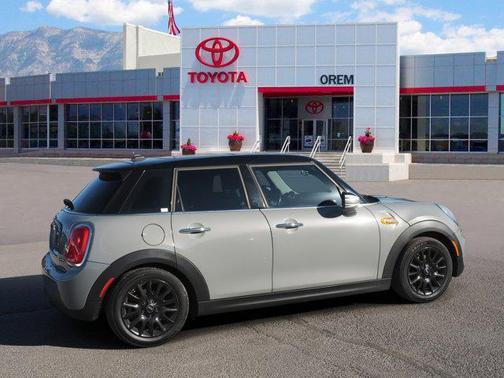 2016 MINI Hardtop Cooper