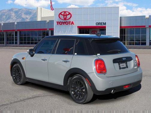 2016 MINI Hardtop Cooper