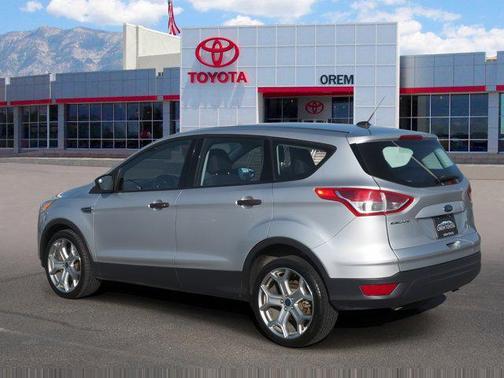 2016 Ford Escape S