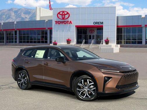 2026 Toyota Crown Signia XLE