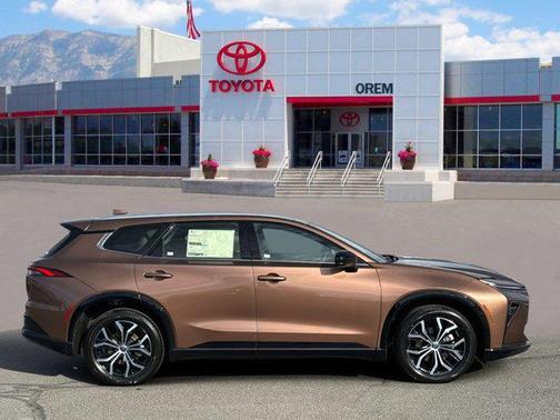 2026 Toyota Crown Signia XLE