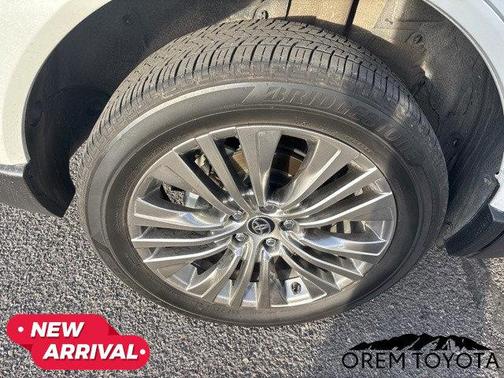 2023 Toyota Venza Limited