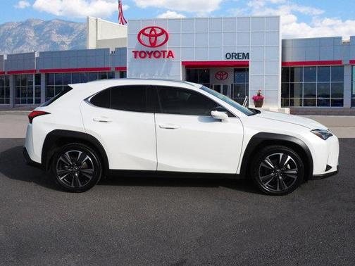 2019 Lexus UX 200 Base