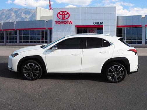 2019 Lexus UX 200 Base