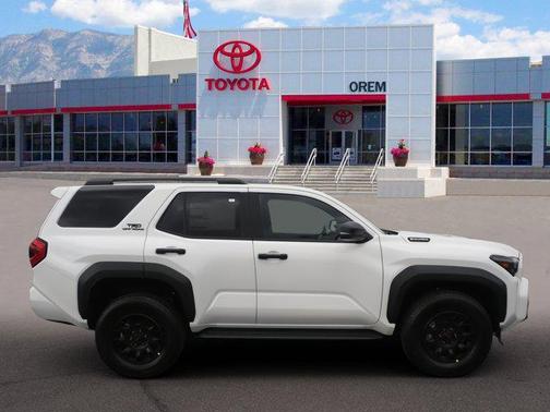 2025 Toyota 4Runner TRD Off Road
