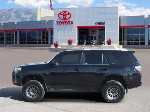 2016 Toyota 4Runner SR5