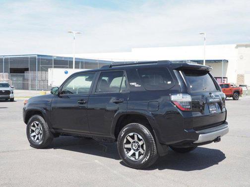 2024 Toyota 4Runner TRD Off Road