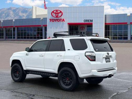 2022 Toyota 4Runner SR5 Premium