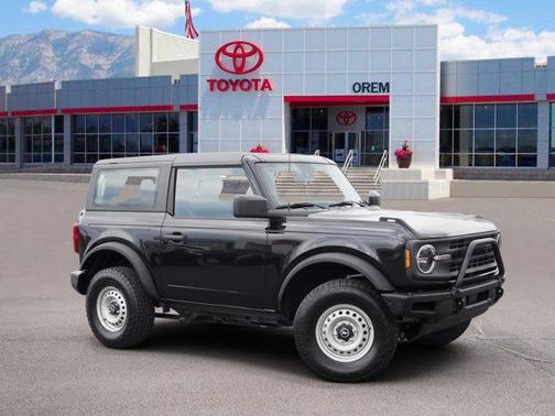 2022 Ford Bronco Base