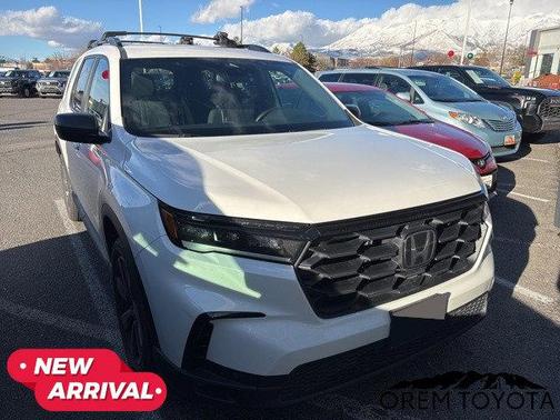 2023 Honda Pilot AWD Sport