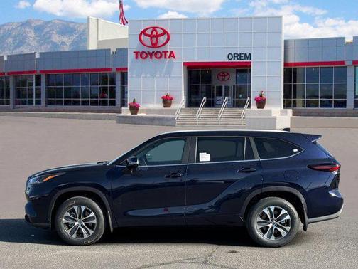 2026 Toyota Highlander XLE