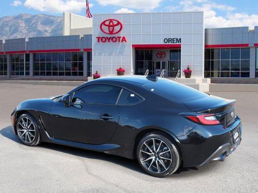 2024 Toyota GR86 Base
