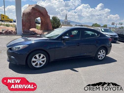 2016 Mazda Mazda3 i Sport