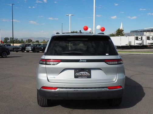 2023 Jeep Grand Cherokee 4xe Base