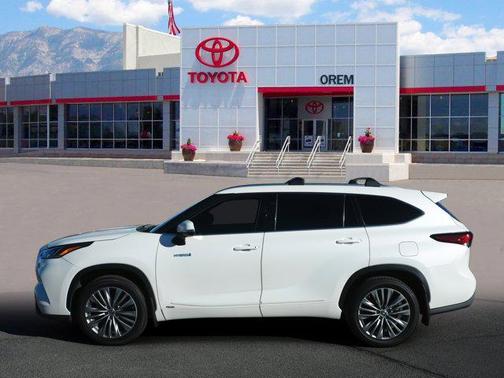2020 Toyota Highlander Hybrid Platinum
