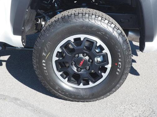 2025 Toyota Tacoma TRD Off Road