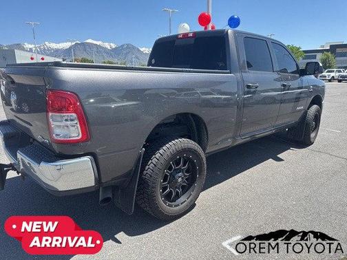 2019 RAM 2500 Tradesman Crew Cab 4x4 6'4' Box