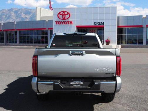 2025 Toyota Tundra Hybrid 1794 Edition