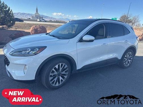 2020 Ford Escape Titanium