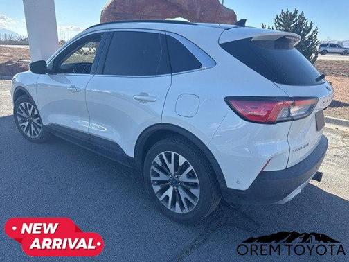 2020 Ford Escape Titanium