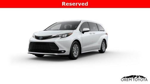 2025 Toyota Sienna XLE