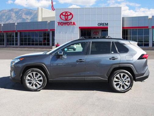 2019 Toyota RAV4 XLE Premium