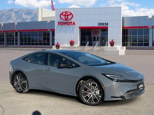 2024 Toyota Prius XLE