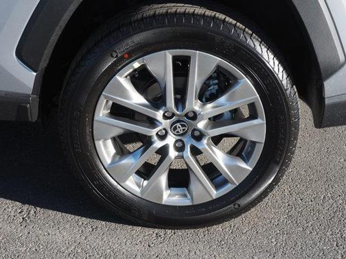 2025 Toyota RAV4 Limited