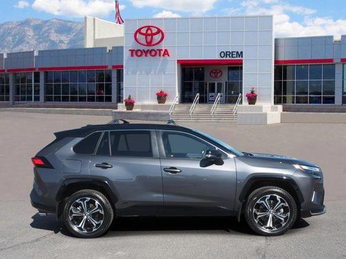 2025 Toyota RAV4 Hybrid SE