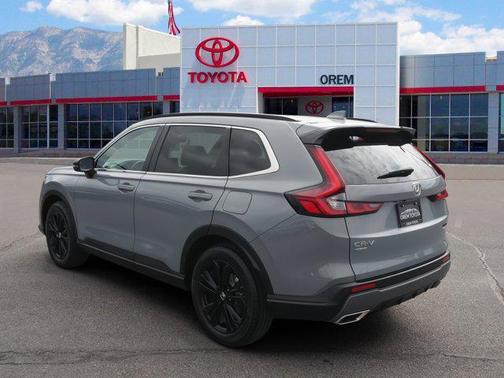 2025 Honda CR-V Hybrid Sport Touring