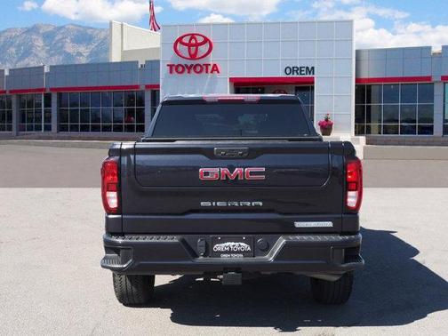 2022 GMC Sierra 1500 Elevation