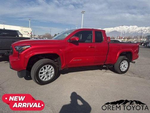 2025 Toyota Tacoma SR5